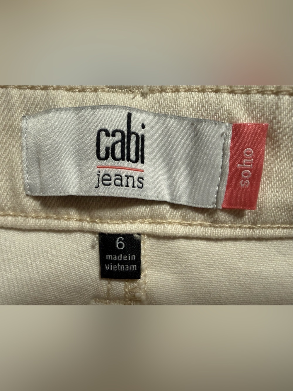 CAbi Ivory Soho Straight Leg Jeans Size 6 #6701 Coastal Classic Neutral - Picture 7 of 9